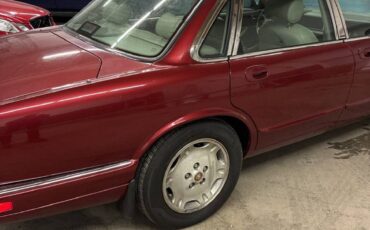 Jaguar-xj-series-sedan-1996-custom-12