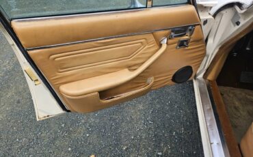 Jaguar-xj6-1974-white-12