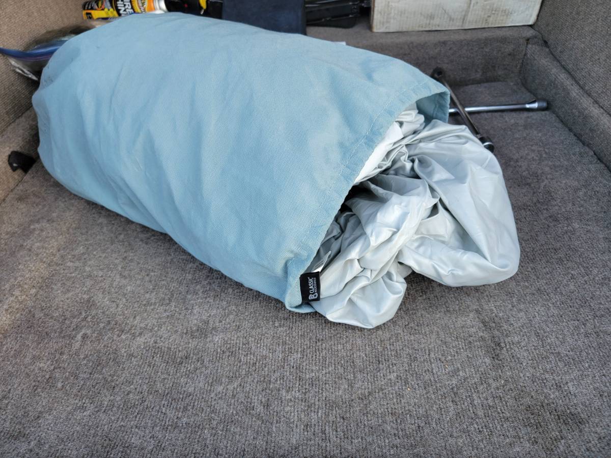 Jaguar-xj6-1984-black-11