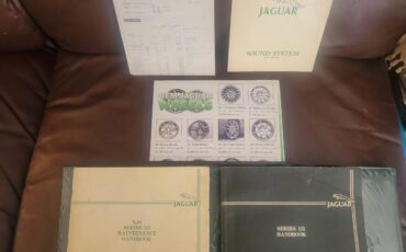 Jaguar-xj6-1984-black-14