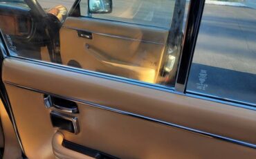 Jaguar-xj6-1984-black-16