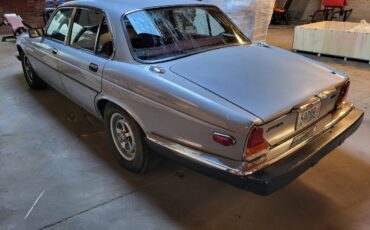 Jaguar-xj6-1984-silver-3