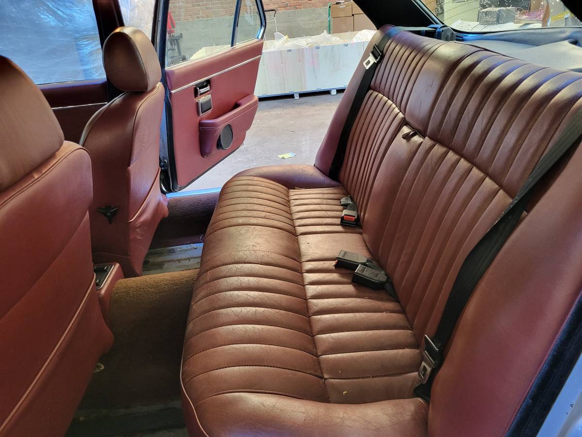 Jaguar-xj6-1984-silver-4