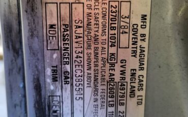 Jaguar-xj6-1984-silver-5