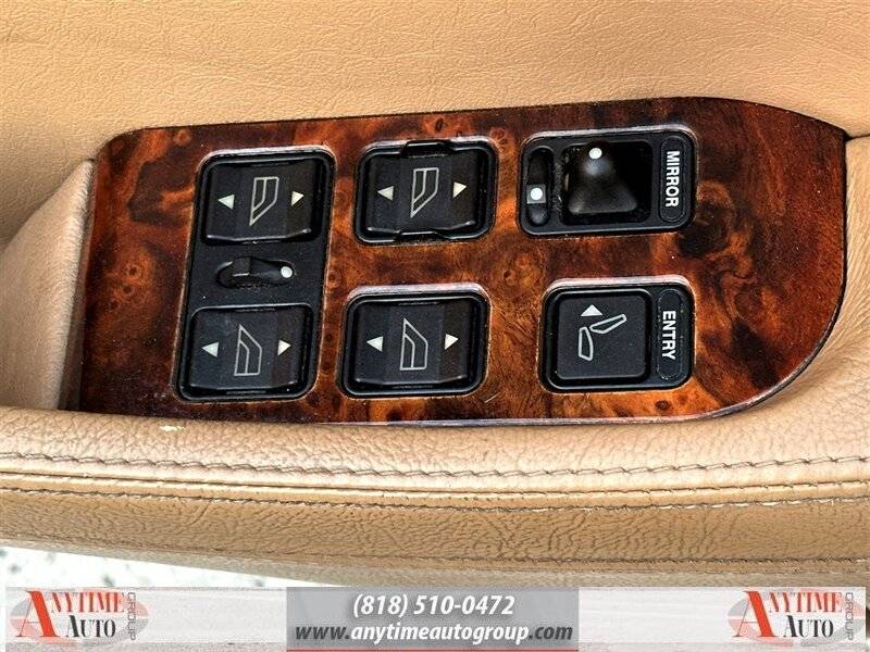 Jaguar-xj6-1993-white-46