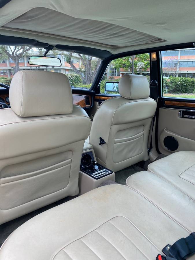 Jaguar-xj6-vanden-plas-1985-black-8