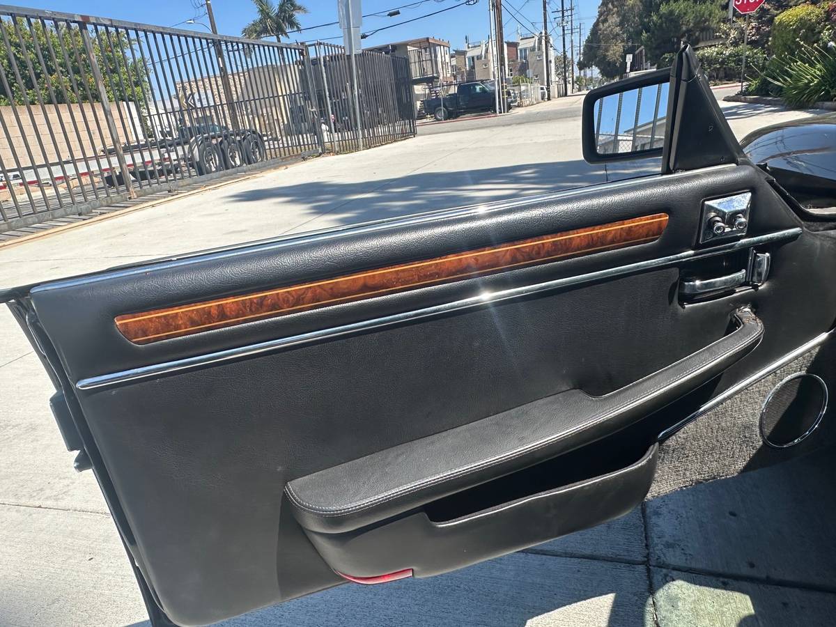 Jaguar-xjs-1989-black-9