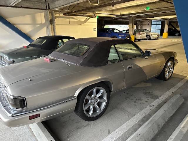 Jaguar-xjs-1995-1