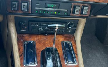 Jaguar-xjs-coupe-v12-1990-grey-3