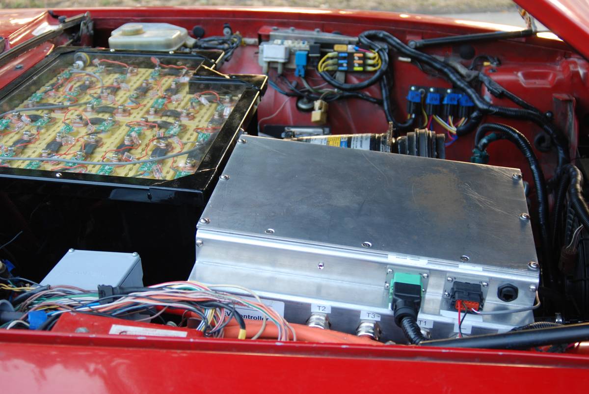 Jaguar-xjs-electric-1989-red-4