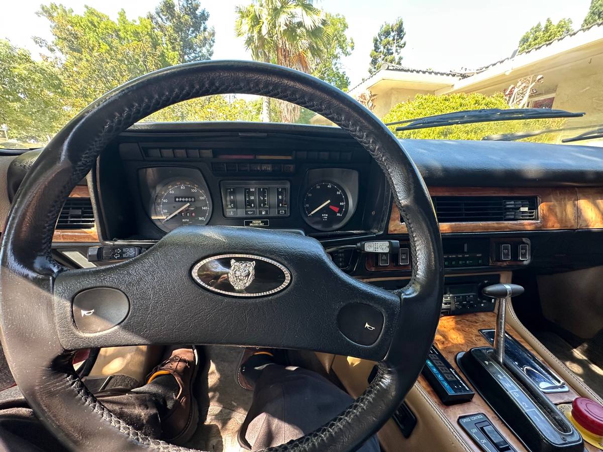 Jaguar-xjs-electric-1989-red-8