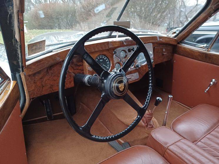 Jaguar-xk120-se-special-edition-1961-black-6