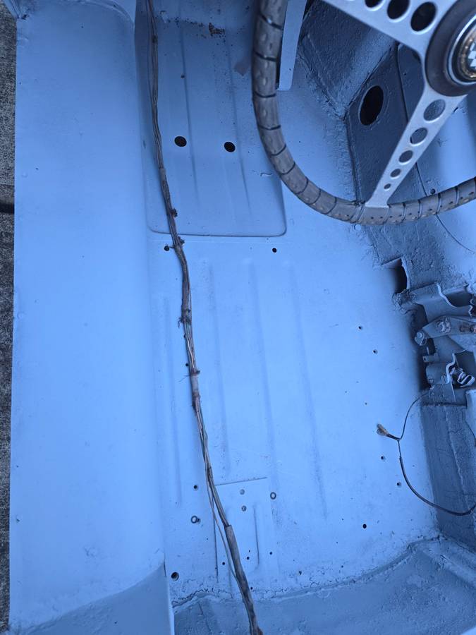 Jaguar-xke-1967-grey-14