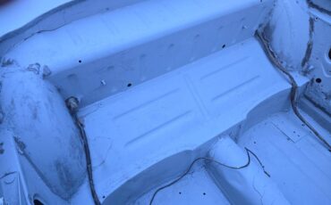 Jaguar-xke-1967-grey-16