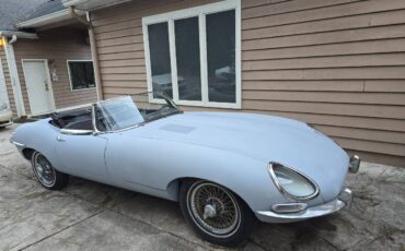 Jaguar-xke-1967-grey