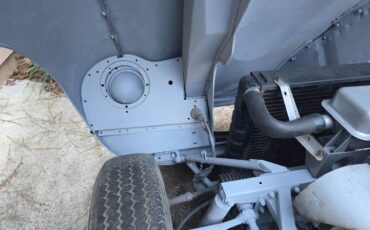 Jaguar-xke-1967-grey-4