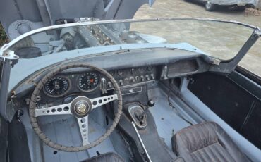 Jaguar-xke-1967-grey-8