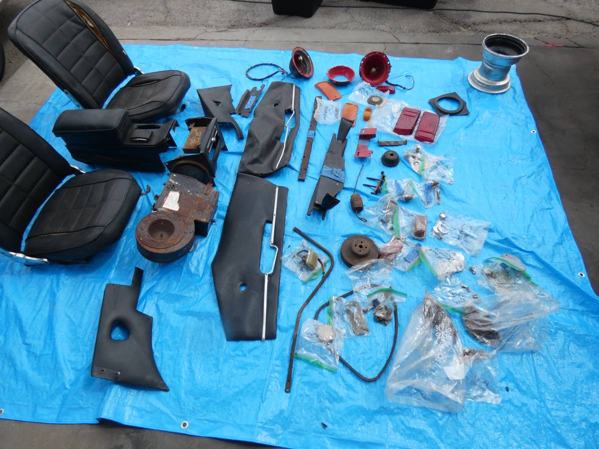 Jaguar-xke-convertible-1969-27