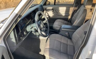 Jeeep-cherokee-1993-2