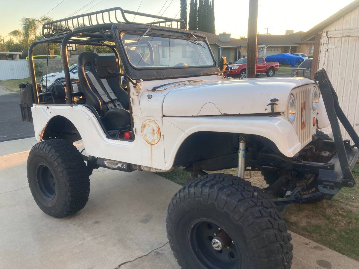 Jeep-1955-white-4