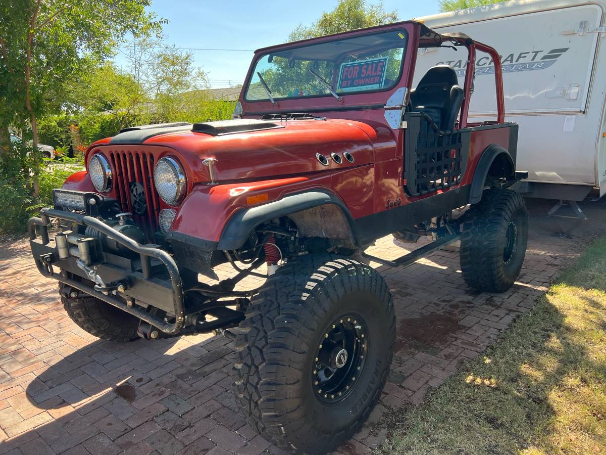 Jeep-1979-red-4