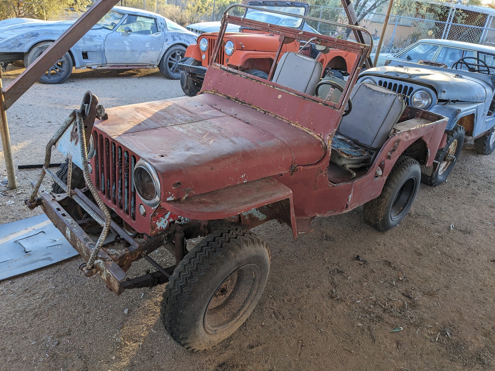 Jeep-CJ-1949-SUV-3