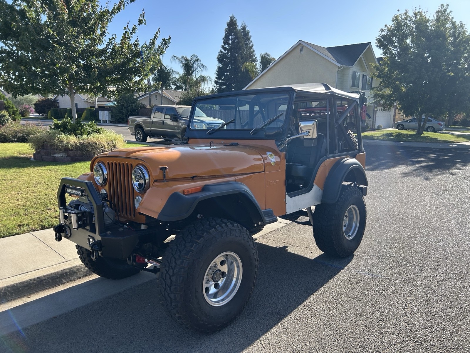 Jeep-CJ-1973-1