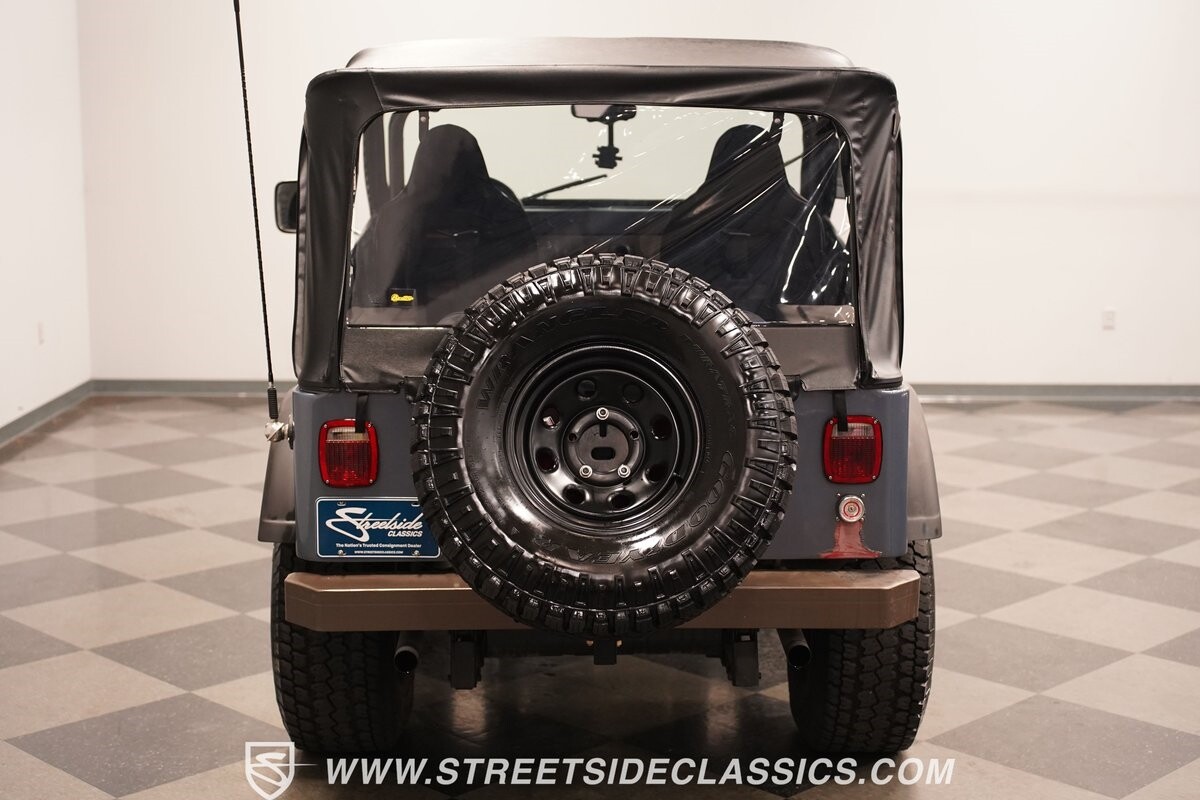 Jeep-CJ-1974-Jeep-28