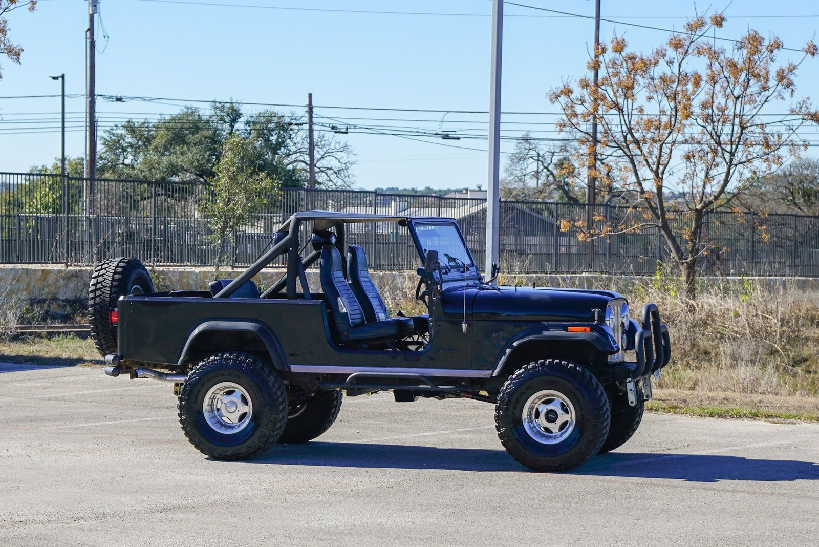 Jeep-CJ-1981-Other-11