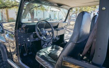 Jeep-CJ-1981-Other-14