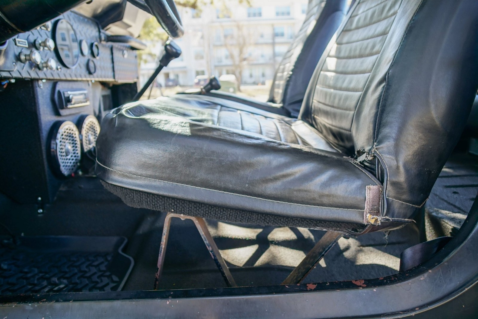 Jeep-CJ-1981-Other-16