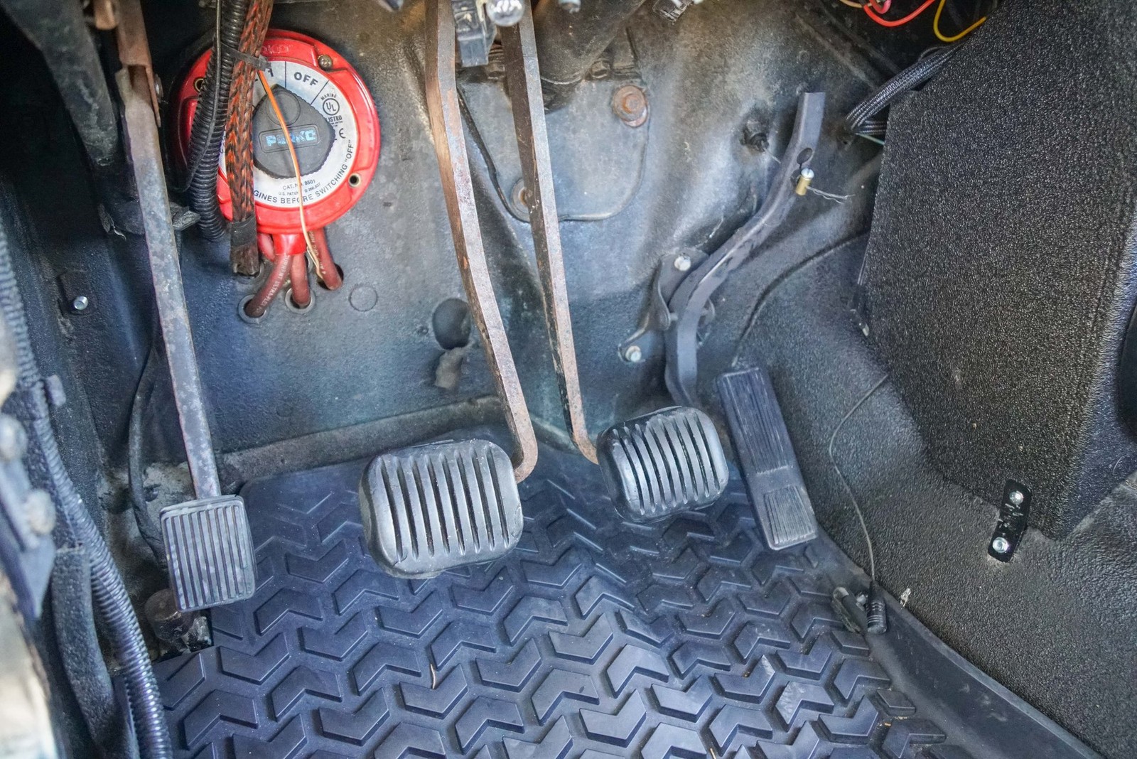 Jeep-CJ-1981-Other-17