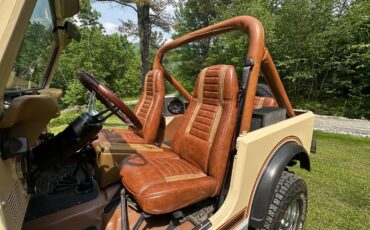 Jeep-CJ-1984-SUV-35