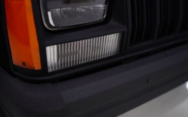 Jeep-Cherokee-1995-SUV-16