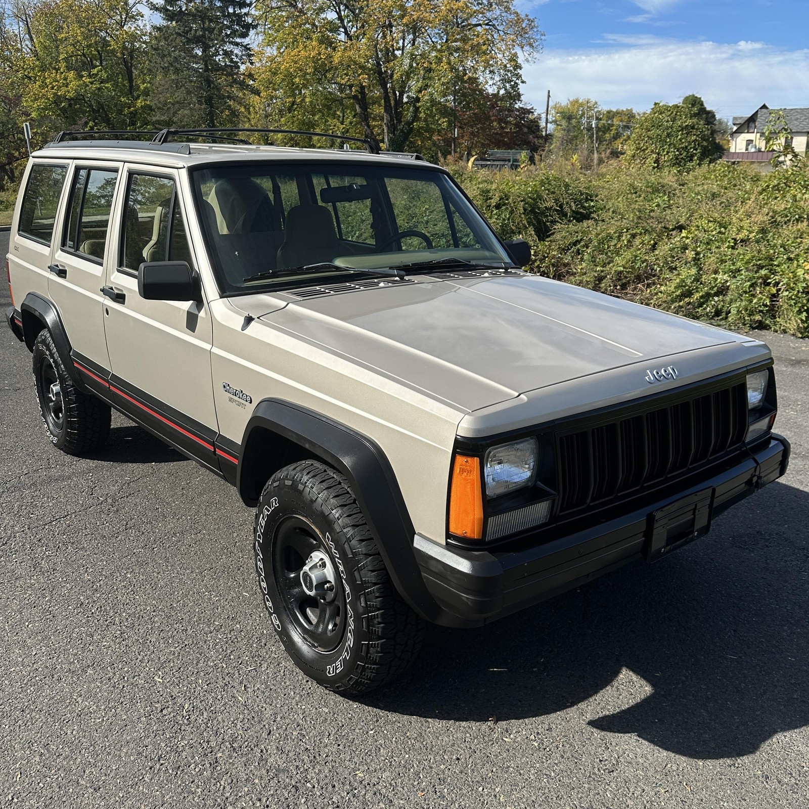 Jeep-Cherokee-1996-SPORT-UTILITY-4-DR-12