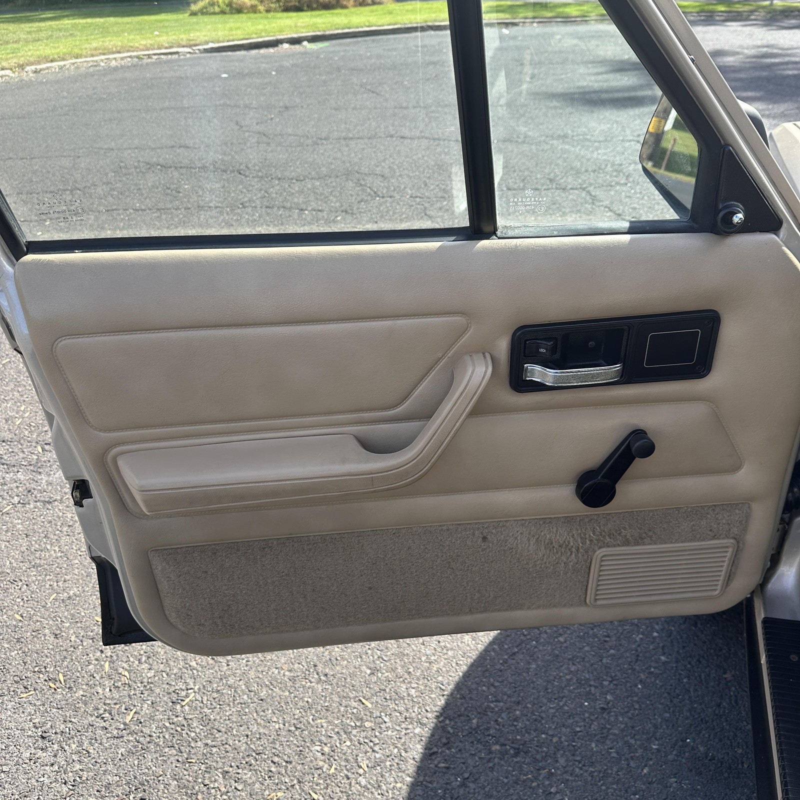 Jeep-Cherokee-1996-SPORT-UTILITY-4-DR-13