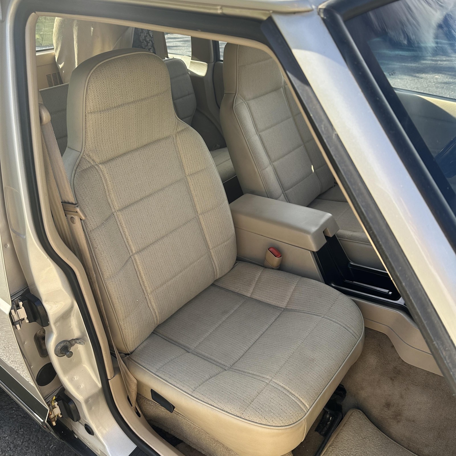 Jeep-Cherokee-1996-SPORT-UTILITY-4-DR-19