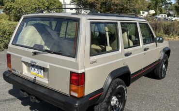 Jeep-Cherokee-1996-SPORT-UTILITY-4-DR-2