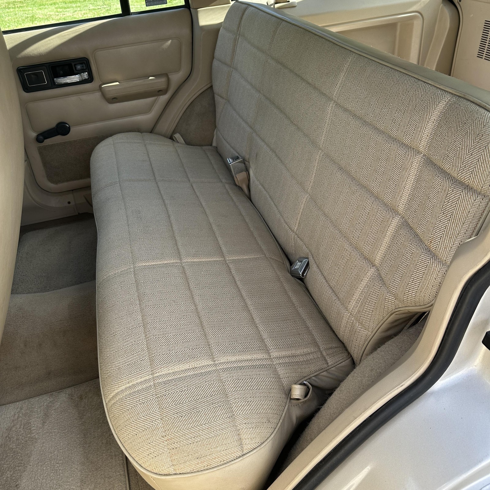 Jeep-Cherokee-1996-SPORT-UTILITY-4-DR-22