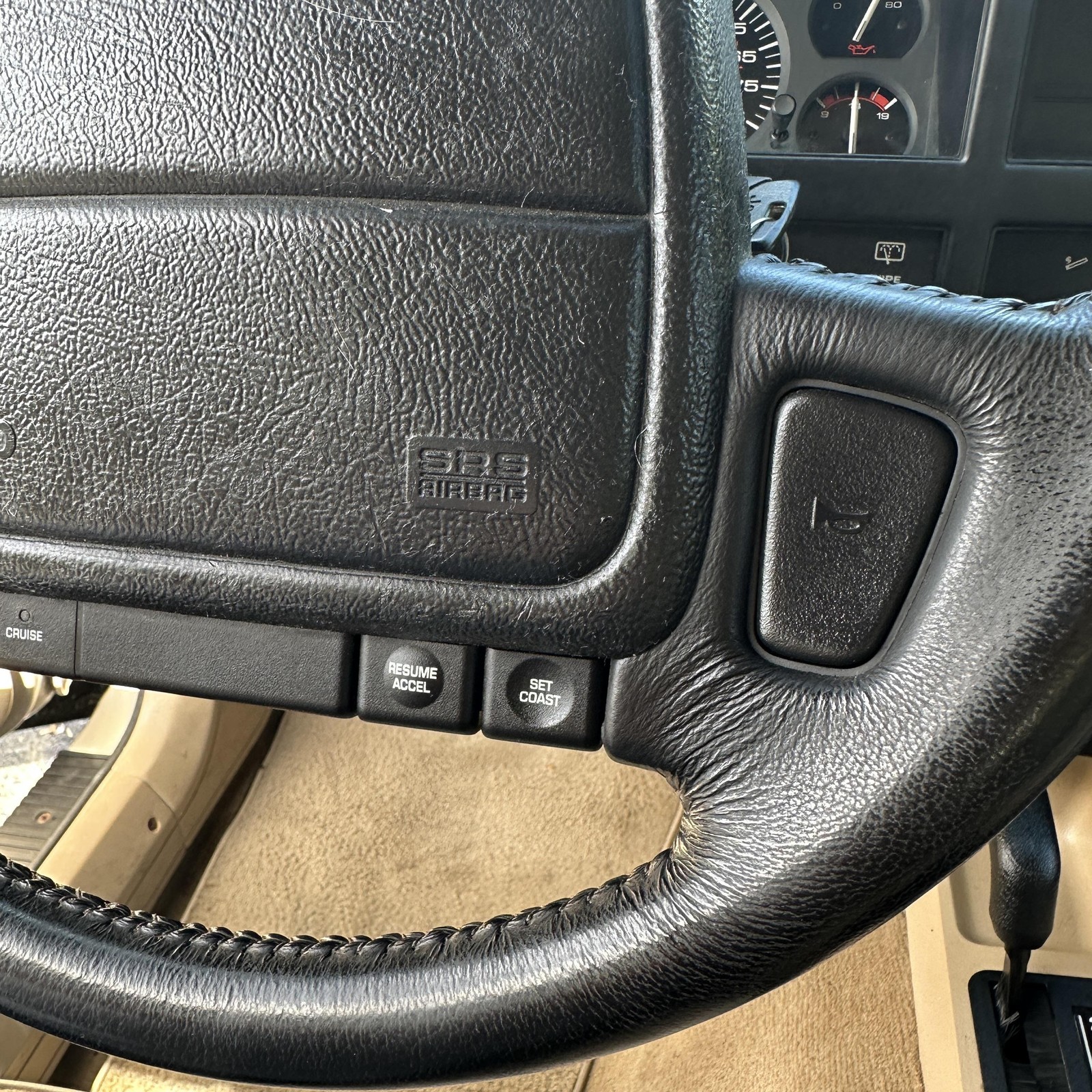 Jeep-Cherokee-1996-SPORT-UTILITY-4-DR-29