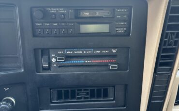 Jeep-Cherokee-1996-SPORT-UTILITY-4-DR-33