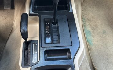 Jeep-Cherokee-1996-SPORT-UTILITY-4-DR-34