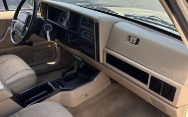 Jeep-Cherokee-1996-SPORT-UTILITY-4-DR-36