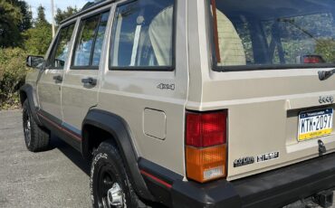Jeep-Cherokee-1996-SPORT-UTILITY-4-DR-5