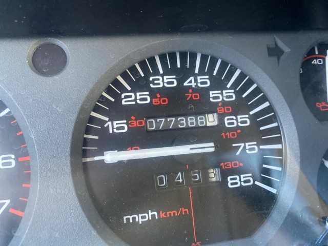 Jeep-Cherokee-1996-SUV-18