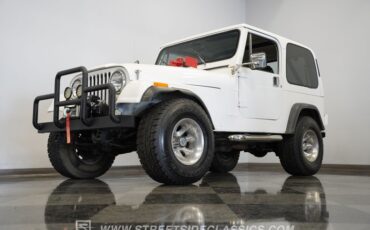 Jeep-Cj7-1982-White-Black-11