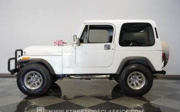 Jeep-Cj7-1982-White-Black-15