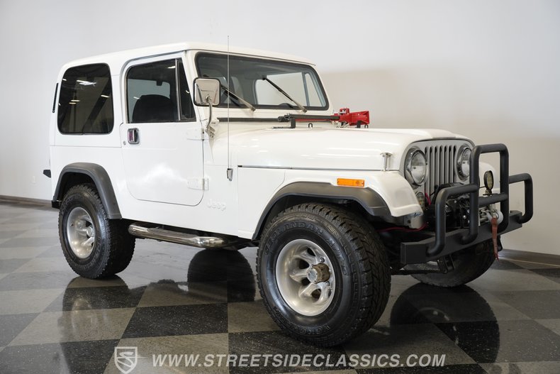 Jeep-Cj7-1982-White-Black-26