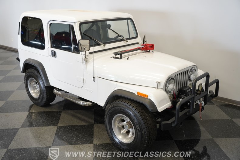 Jeep-Cj7-1982-White-Black-27