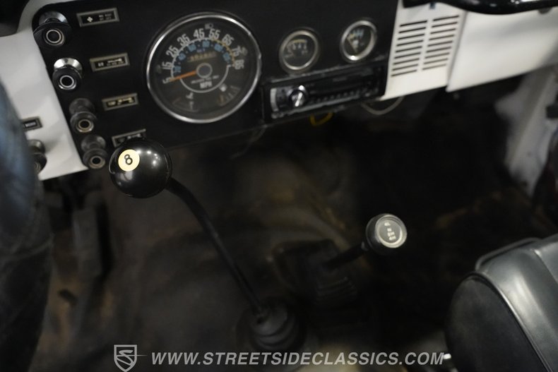 Jeep-Cj7-1982-White-Black-3